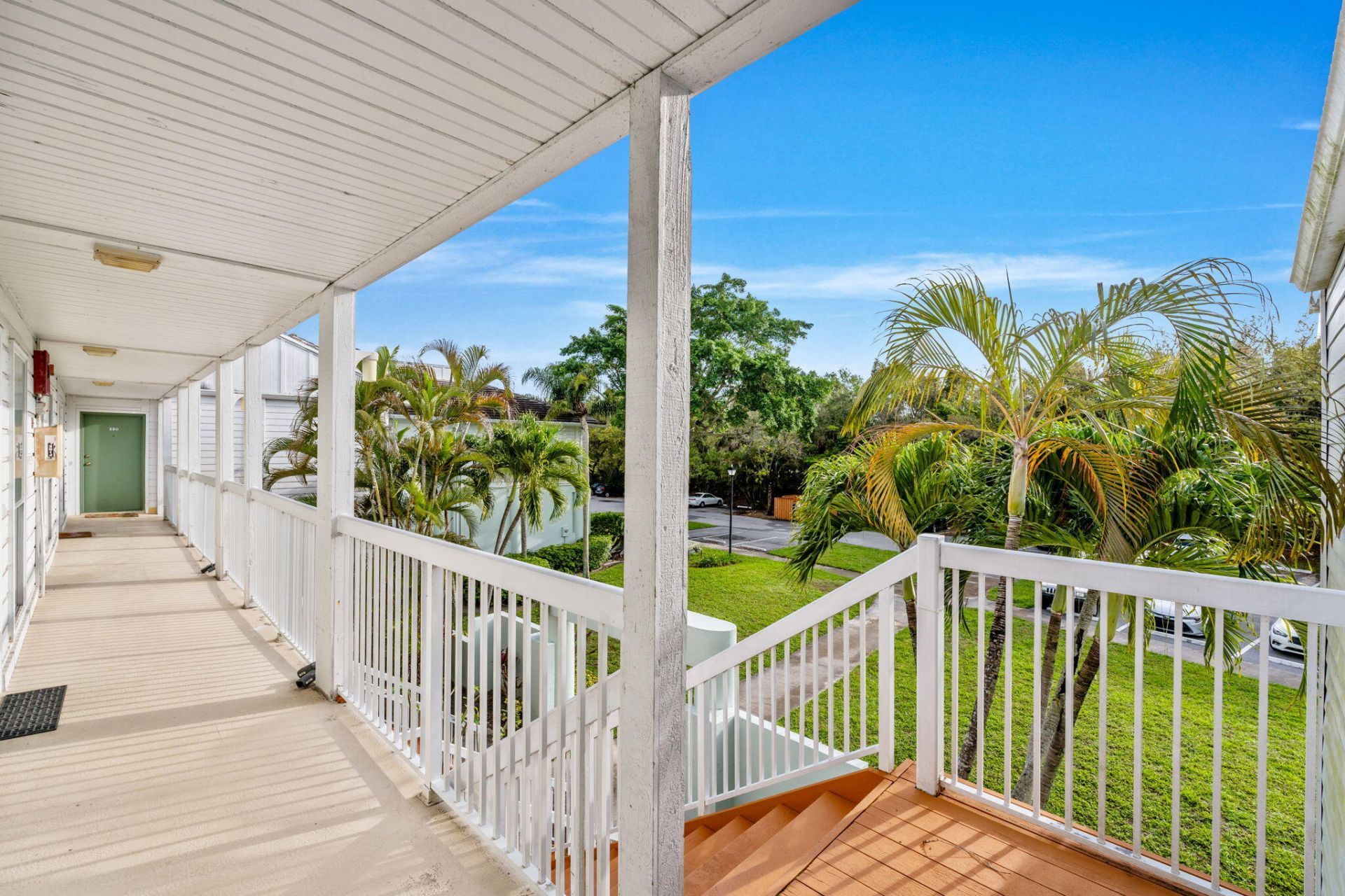 286 Cypress Point Drive, Palm Beach Gardens, FL 33418 Photo