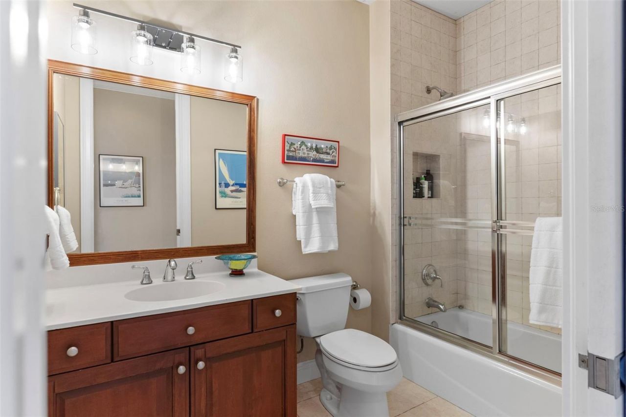 10913 Brigann Yard Way, Thonotosassa, FL 33592 Photo