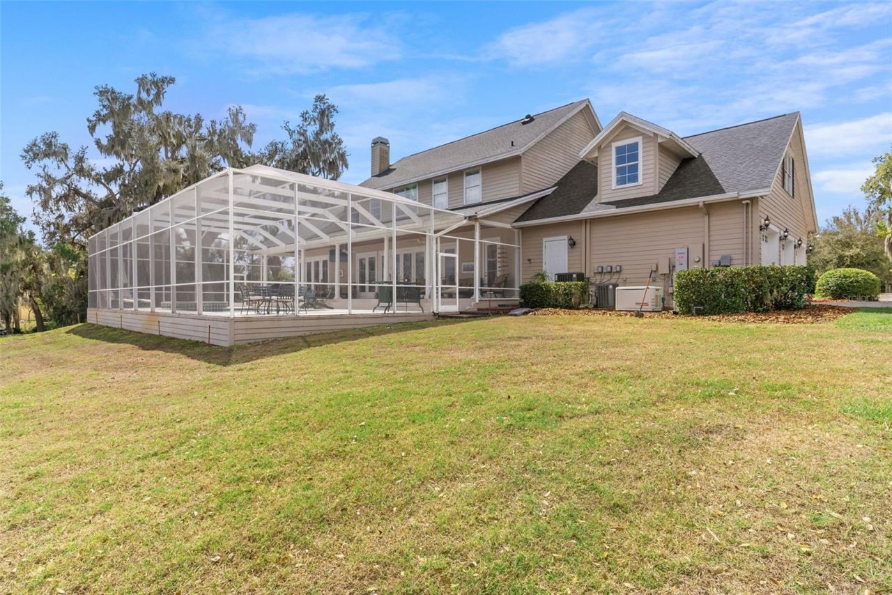 10913 Brigann Yard Way, Thonotosassa, FL 33592 Photo