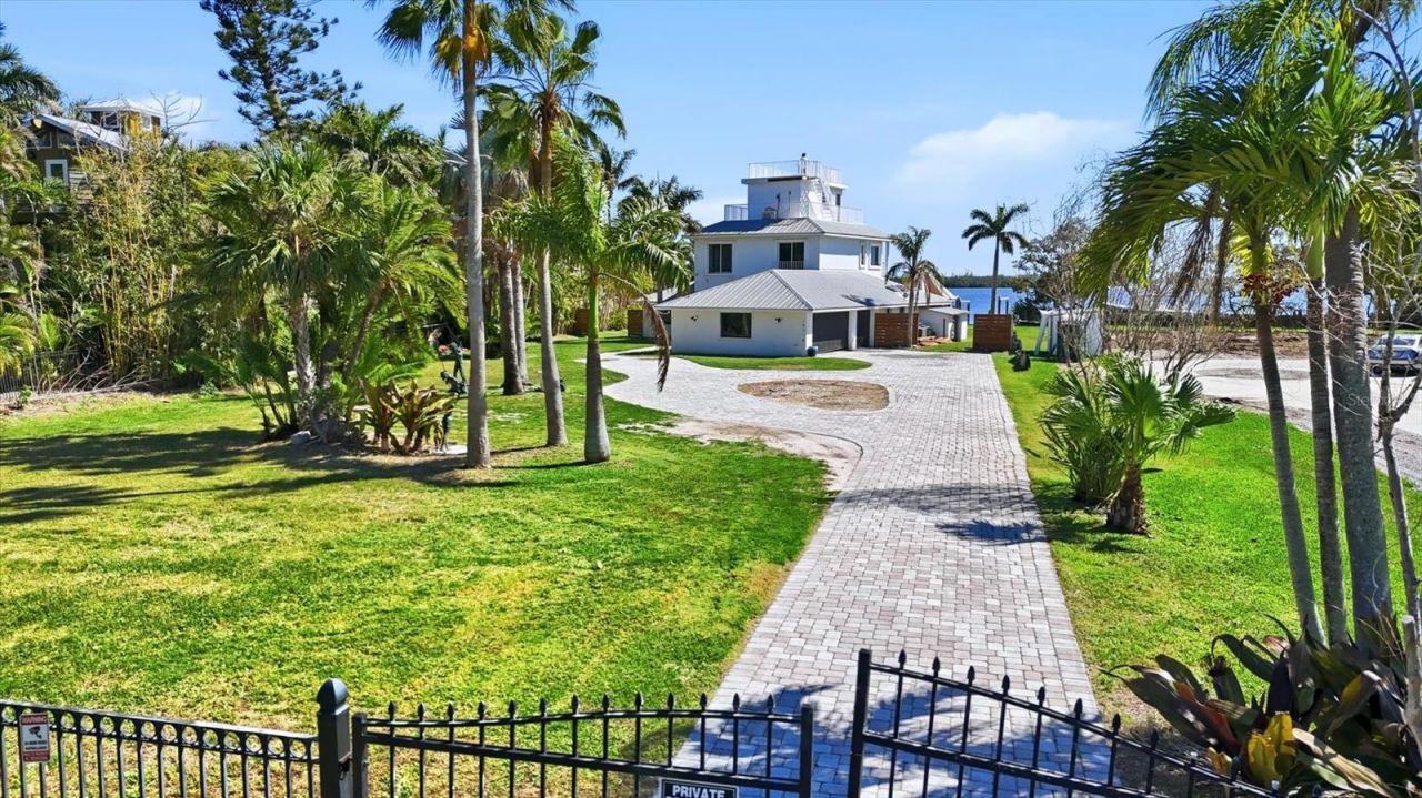 10218 46th Avenue W, Bradenton, FL 34210 Photo