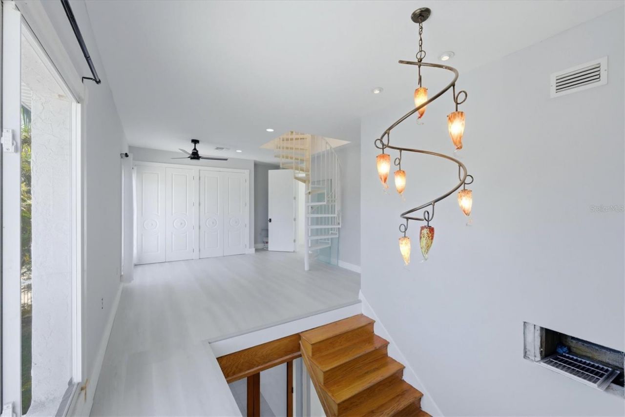 10218 46th Avenue W, Bradenton, FL 34210 Photo