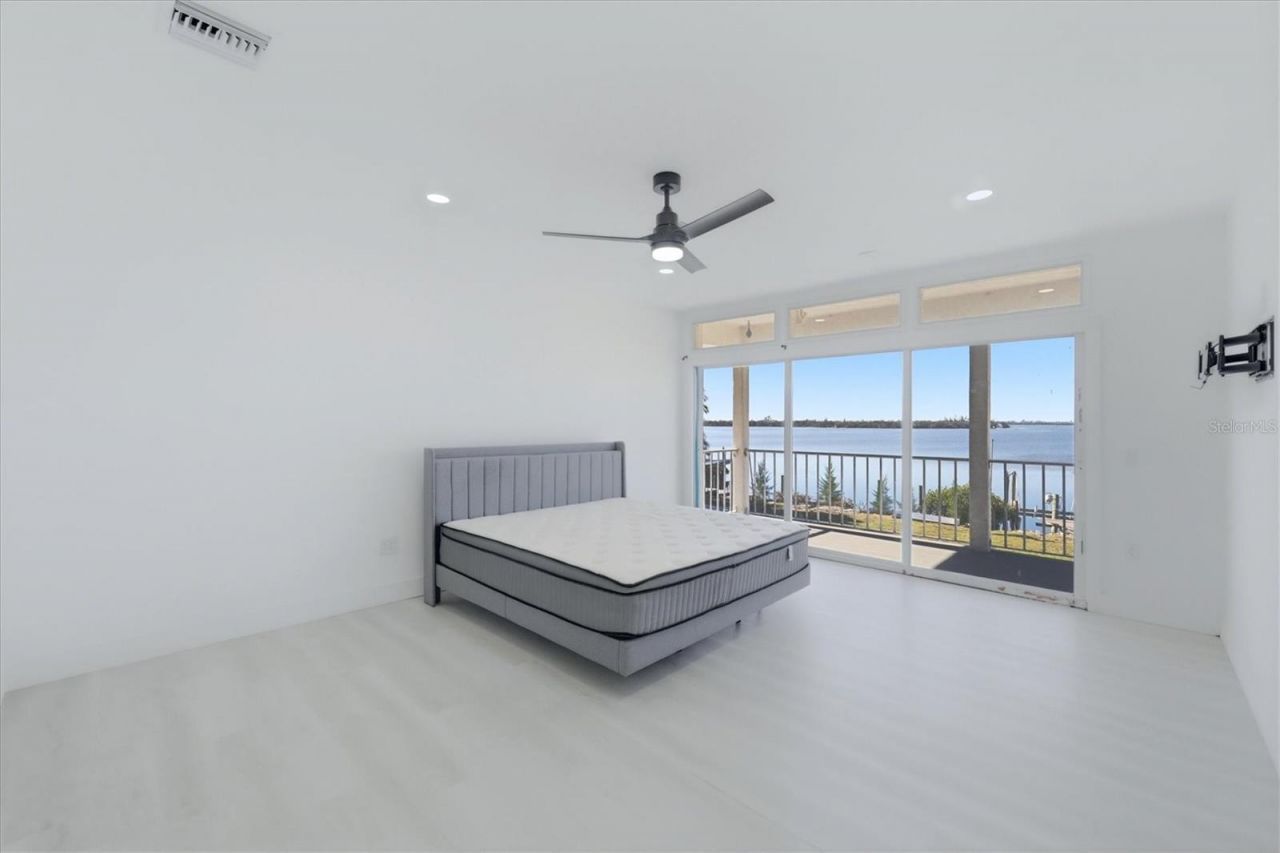 10218 46th Avenue W, Bradenton, FL 34210 Photo