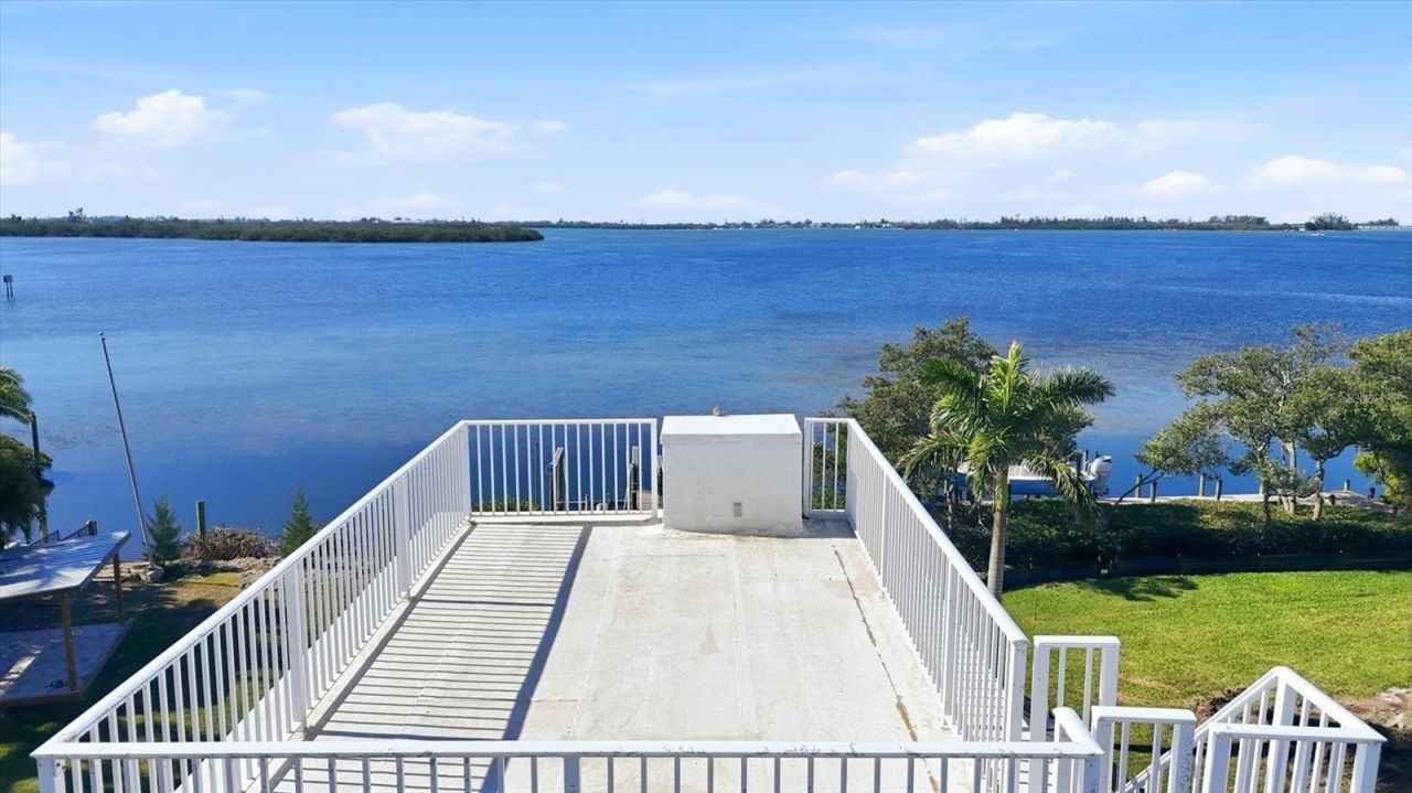 10218 46th Avenue W, Bradenton, FL 34210 Photo