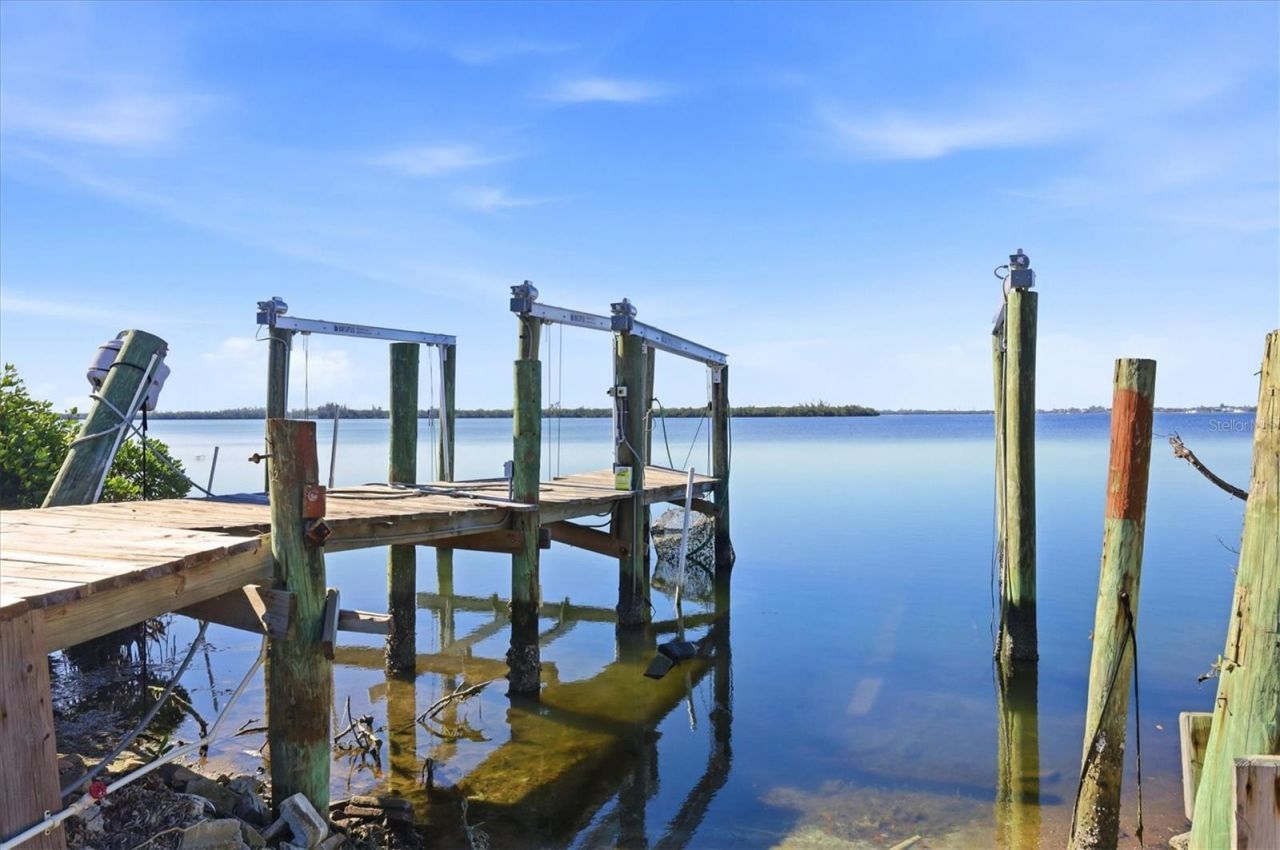 10218 46th Avenue W, Bradenton, FL 34210 Photo