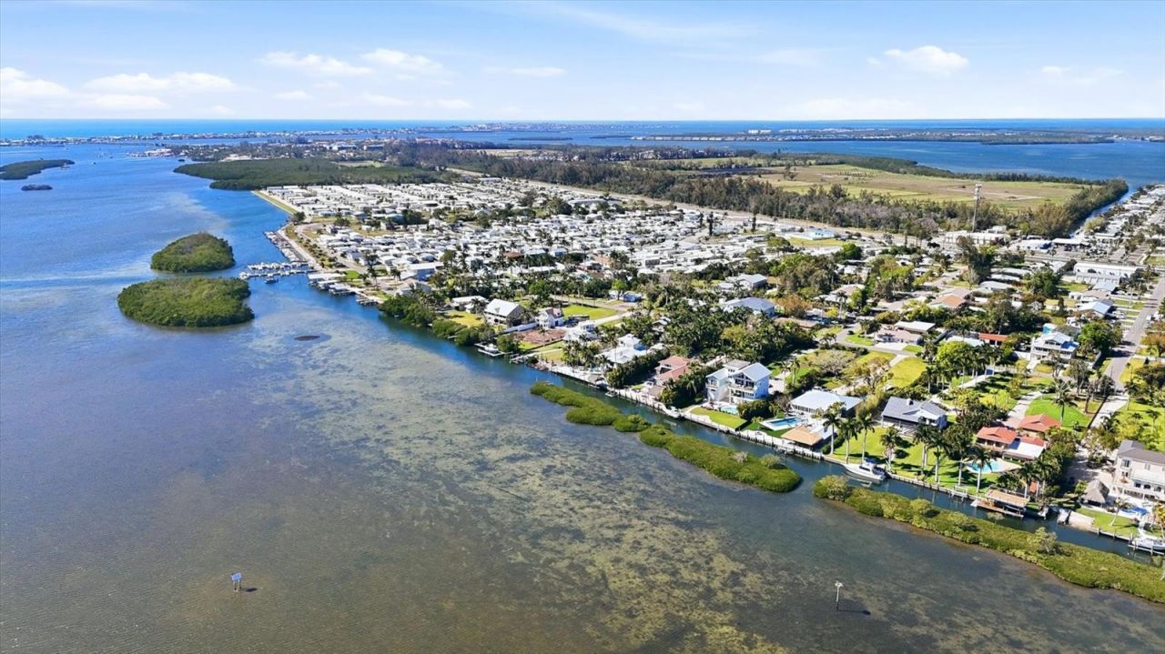 10218 46th Avenue W, Bradenton, FL 34210 Photo