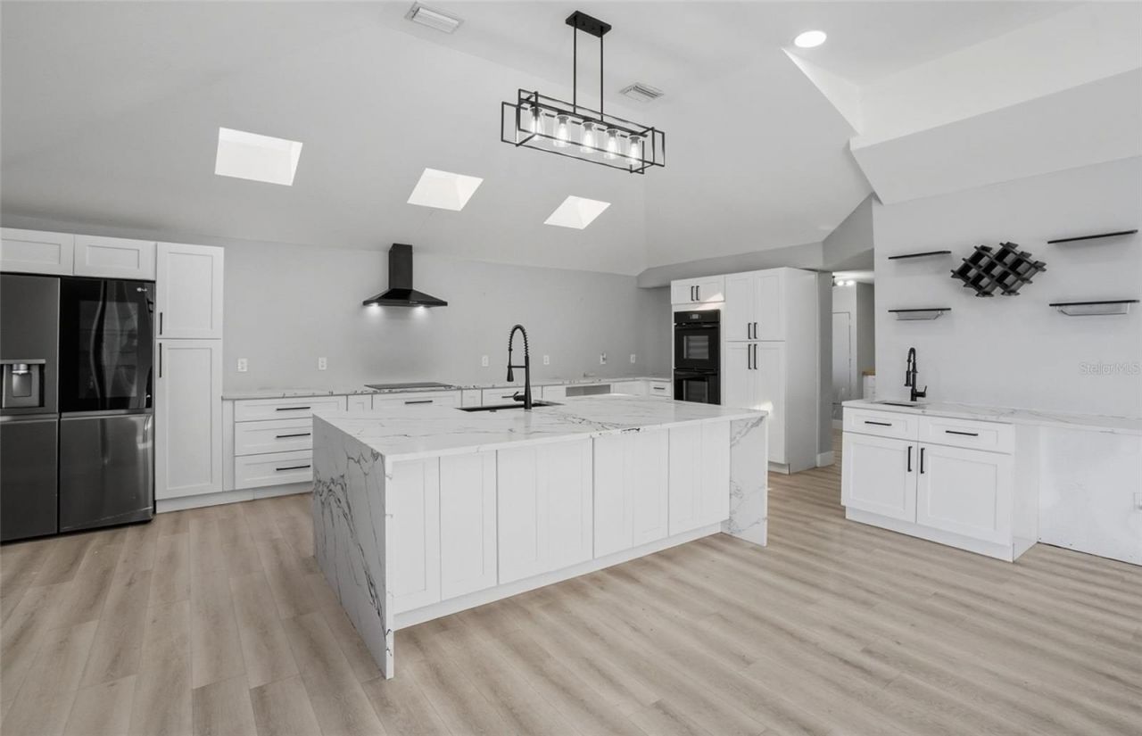 10218 46th Avenue W, Bradenton, FL 34210 Photo