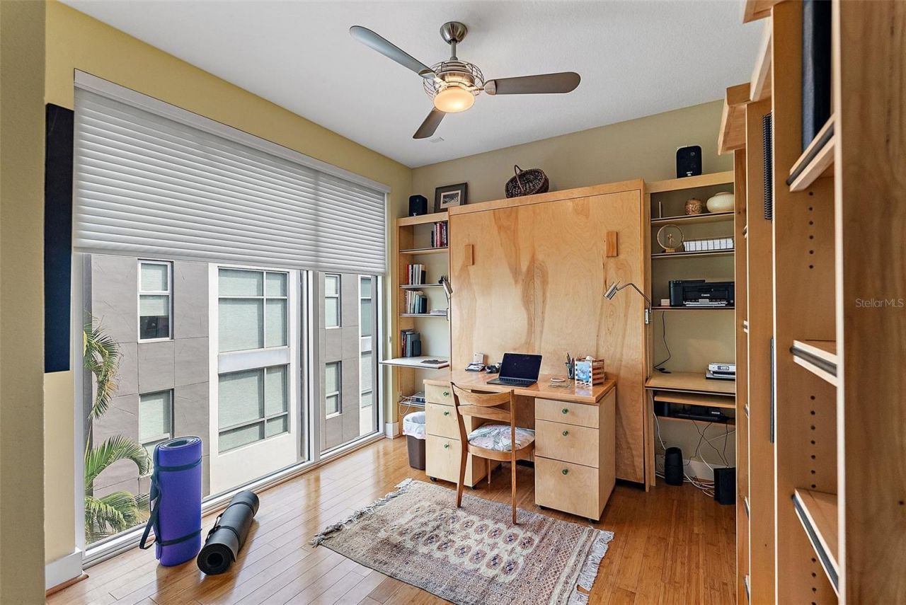 325 5th Avenue S, Unit 10, Saint Petersburg, FL 33701 Photo