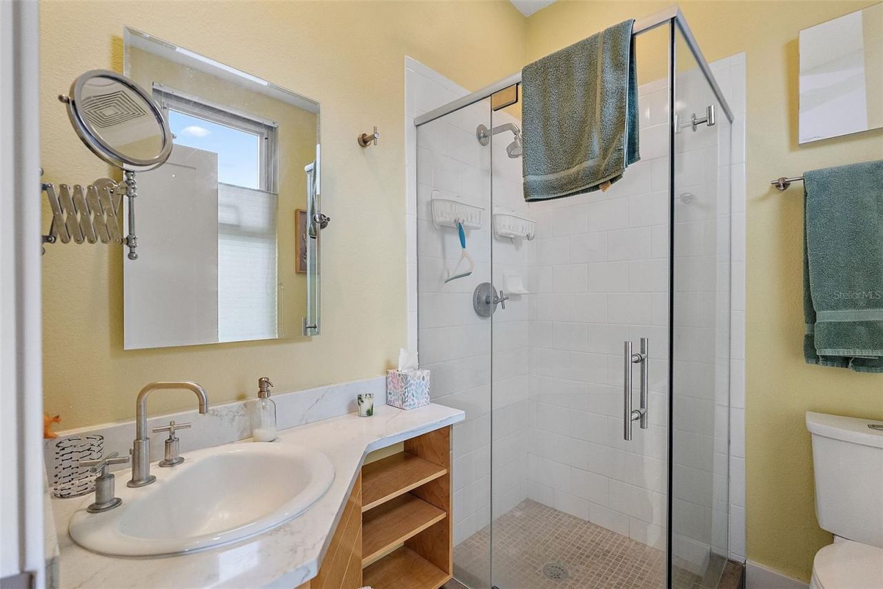 325 5th Avenue S, Unit 10, Saint Petersburg, FL 33701 Photo