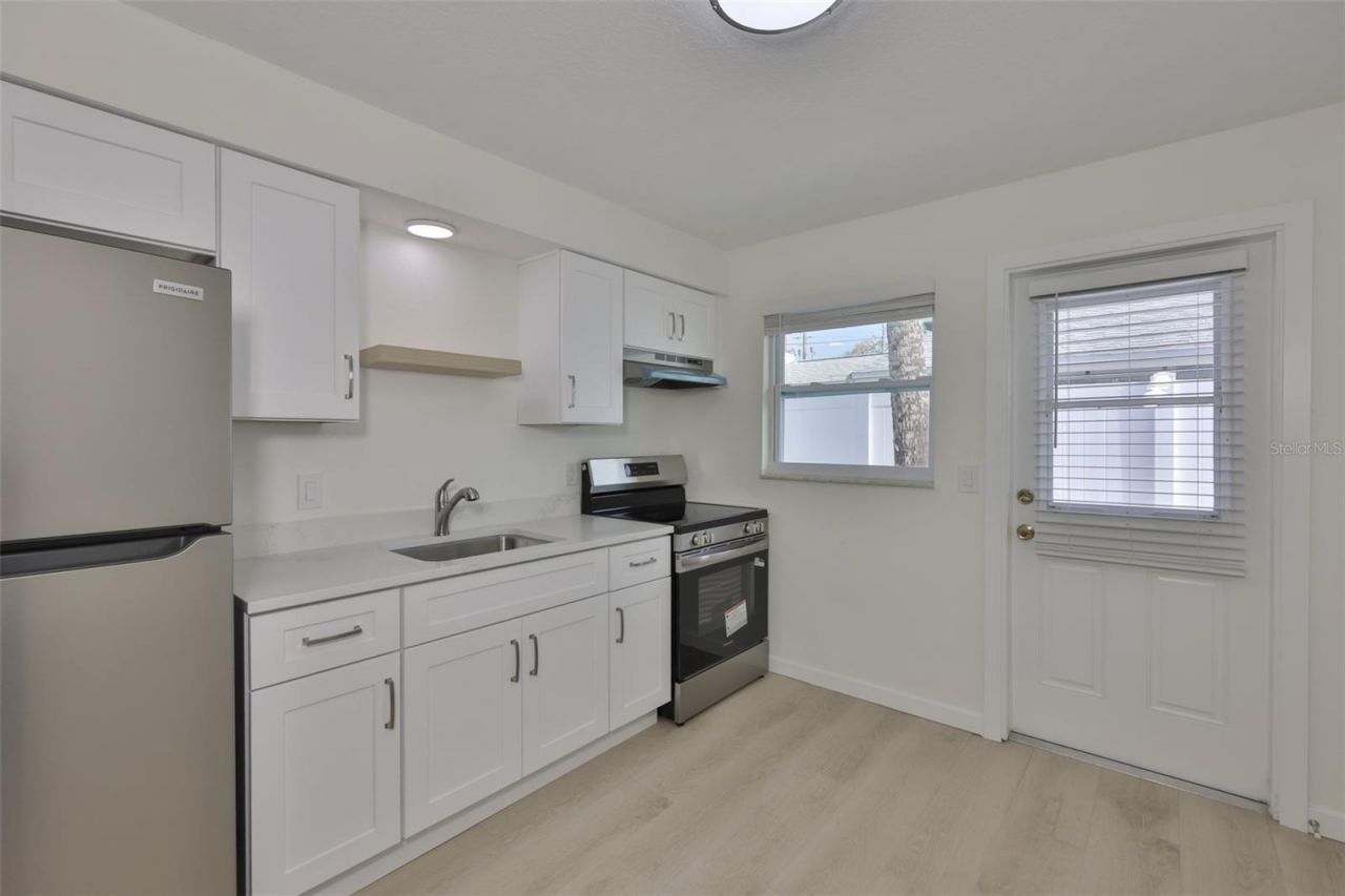 722-724 1st Street, Indian Rocks Beach, FL 33785 Photo