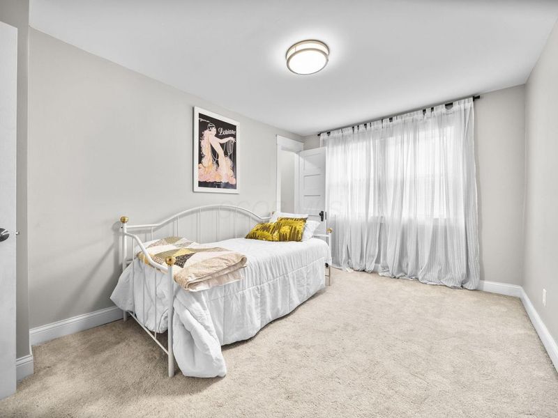 1924 Sullivant Avenue, Columbus, OH 43223 Photo 29