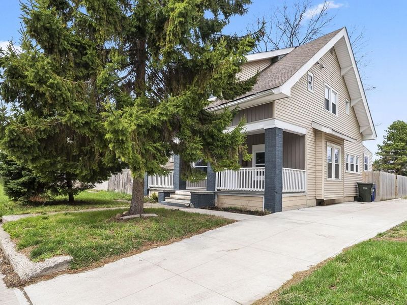 1924 Sullivant Avenue, Columbus, OH 43223 Photo 3