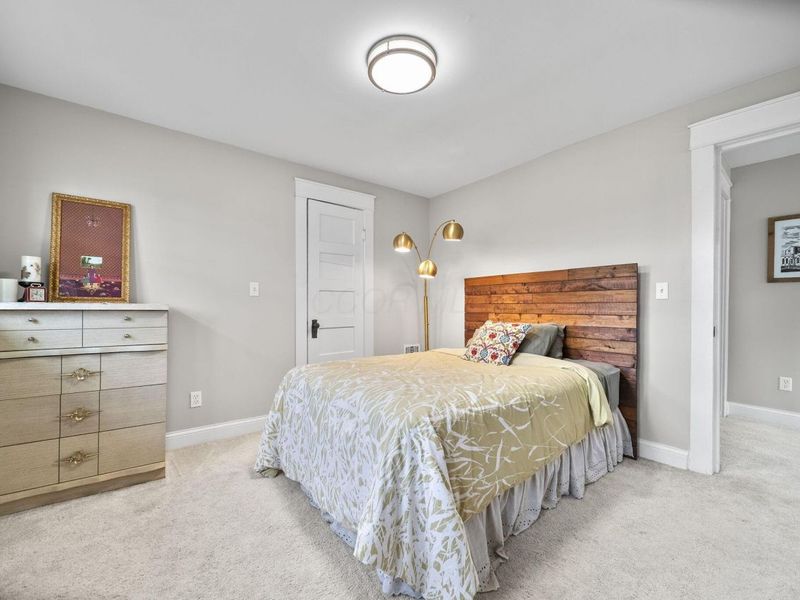 1924 Sullivant Avenue, Columbus, OH 43223 Photo 33