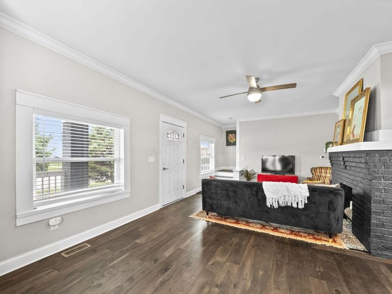 1924 Sullivant Avenue, Columbus, OH 43223 Photo 9