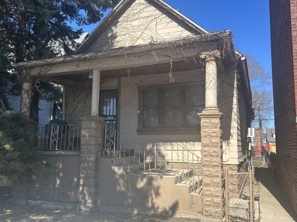 20 W 113th Place , Chicago, IL 60628