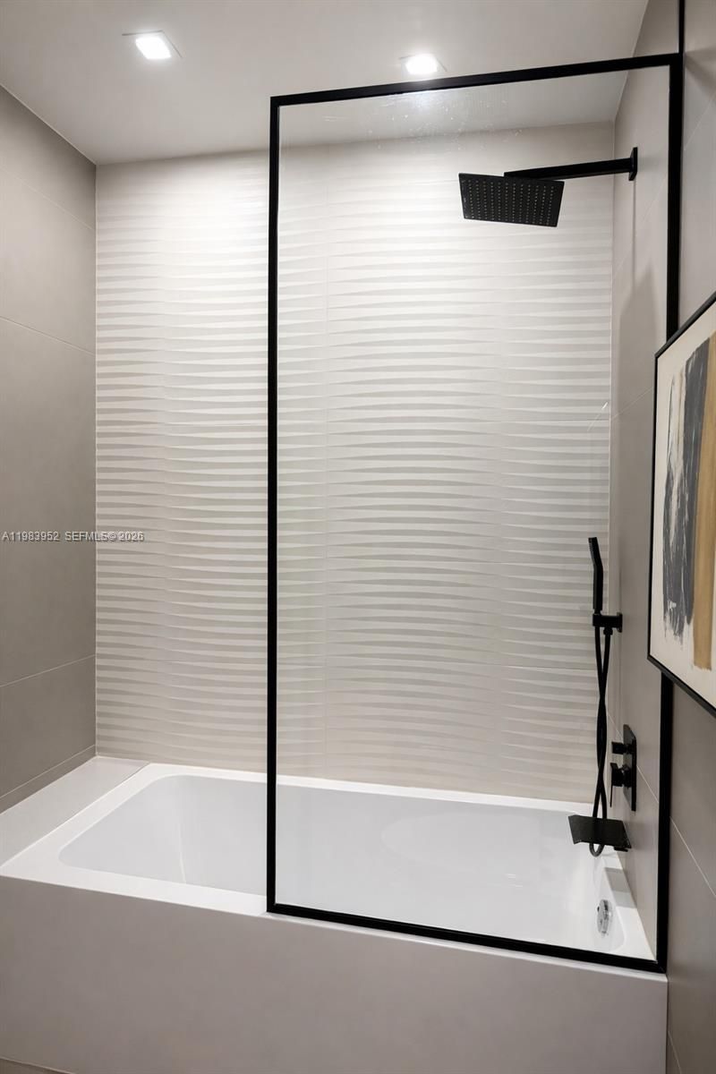 2100 Van Buren St , Unit 214, Hollywood, FL 33020 Photo