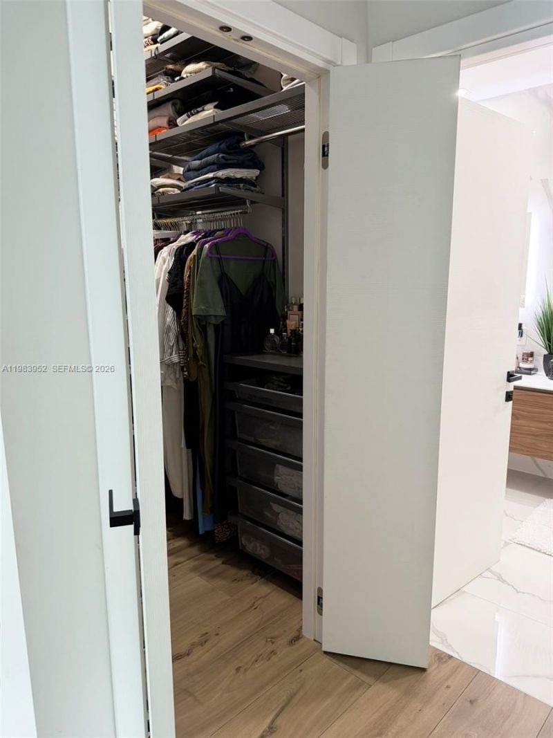 2100 Van Buren St , Unit 214, Hollywood, FL 33020 Photo