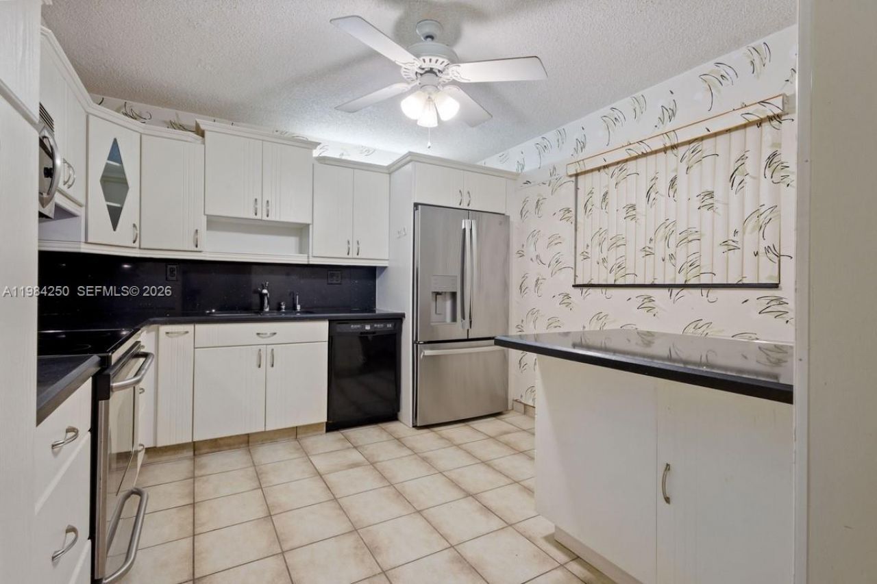 4965 E Sabal Palm Blvd , Unit 207, Tamarac, FL 33319 Photo