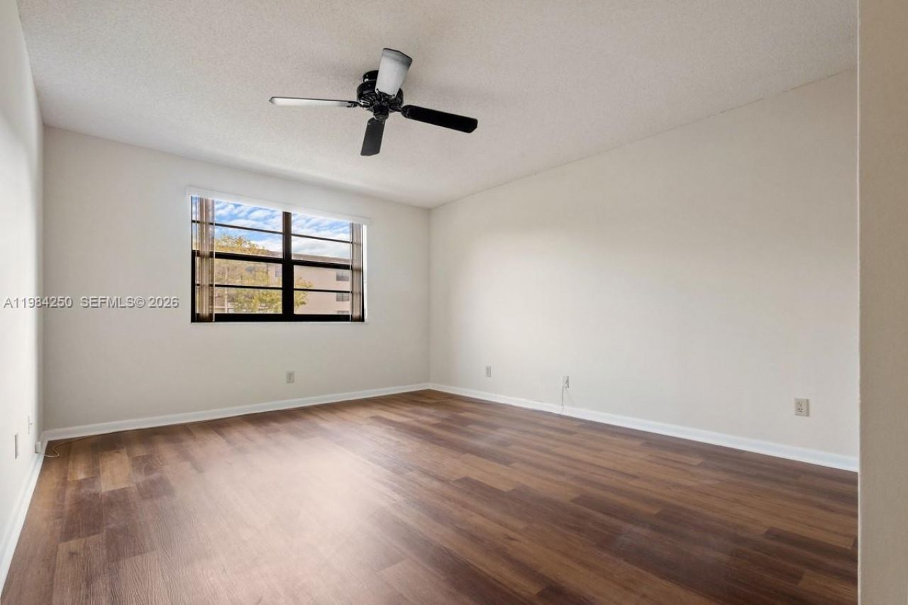 4965 E Sabal Palm Blvd , Unit 207, Tamarac, FL 33319 Photo