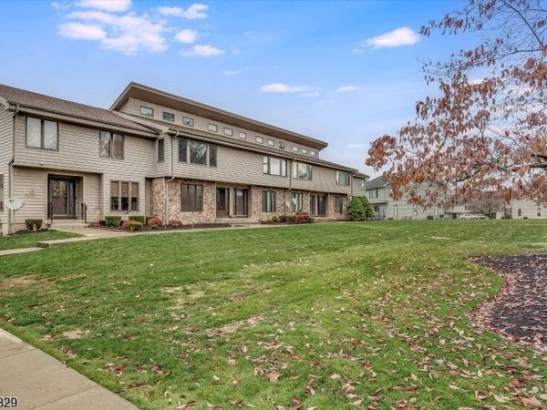 131 Mcpeek Rd, Andover, NJ 07848