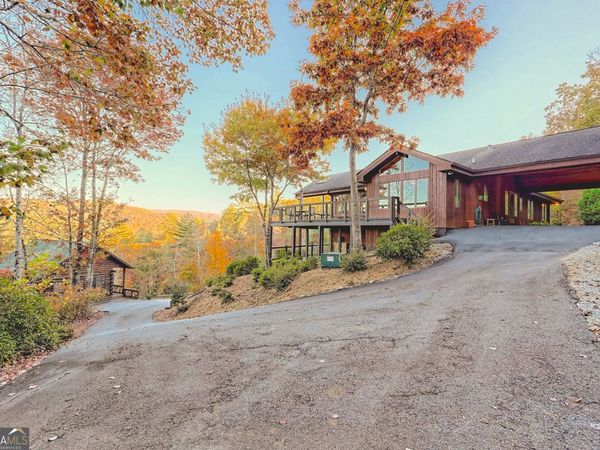 9406 Bridge Creek Road, Tiger, GA 30576