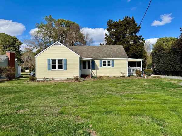 182 King Carter Drive, IRVINGTON, VA 22480