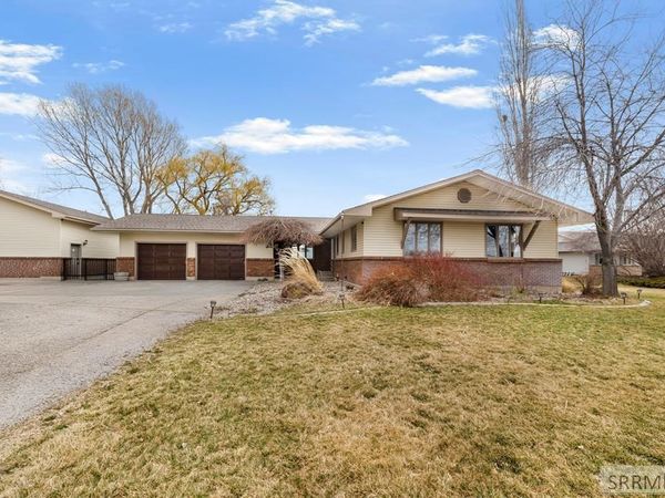 12433 S 1st E, IDAHO FALLS, ID 83404