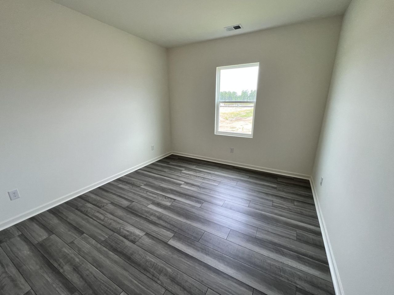 1018 Carriage Wood Circle Photo 4