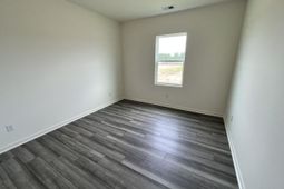 1018 Carriage Wood Circle photo 4