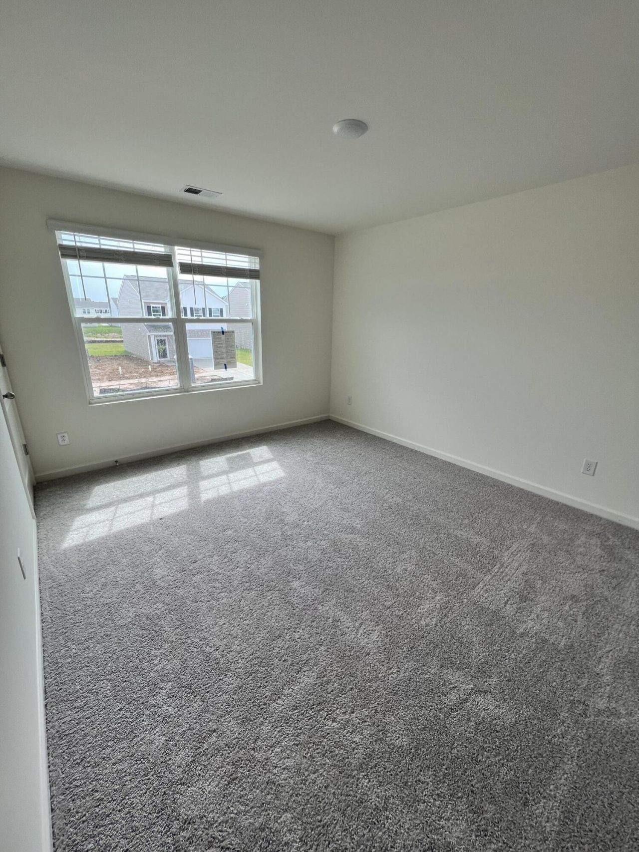 1018 Carriage Wood Circle Photo 6