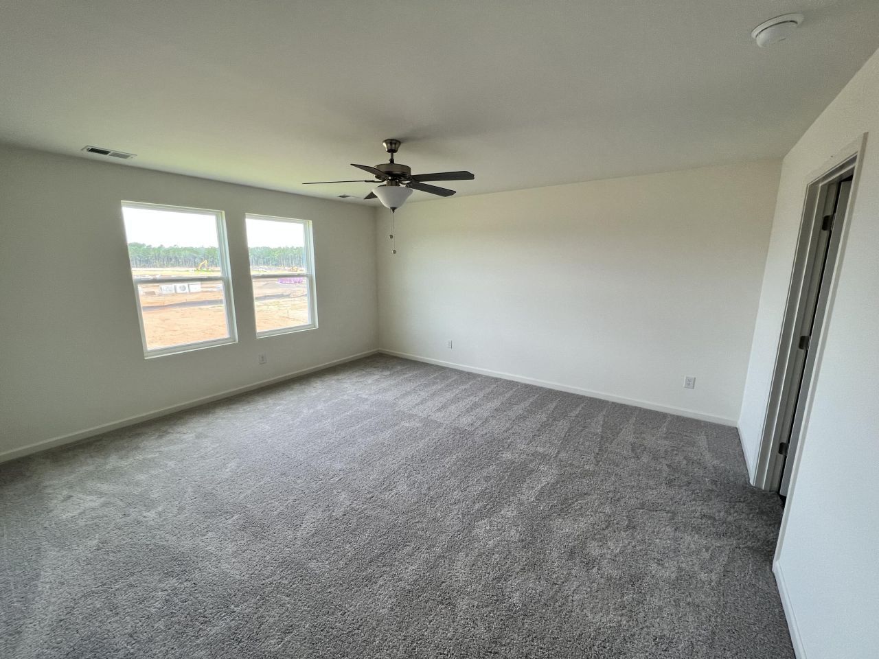 1018 Carriage Wood Circle Photo 7