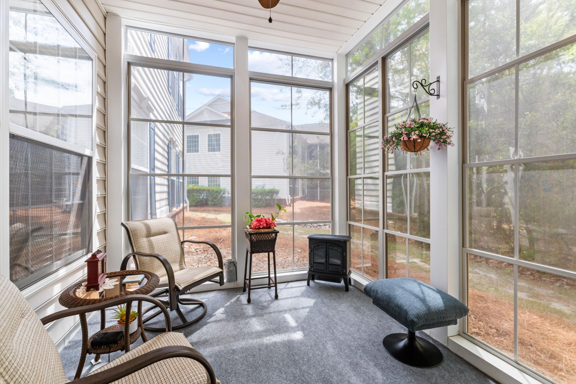 1675 Camfield Lane Photo 13