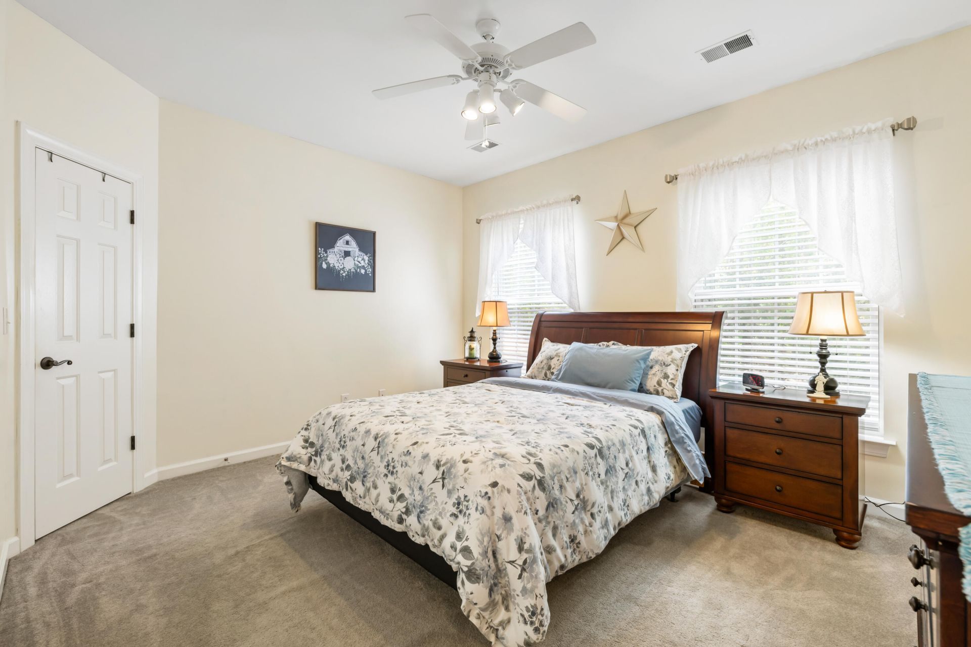 1675 Camfield Lane Photo 15