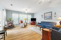 1675 Camfield Lane photo 4