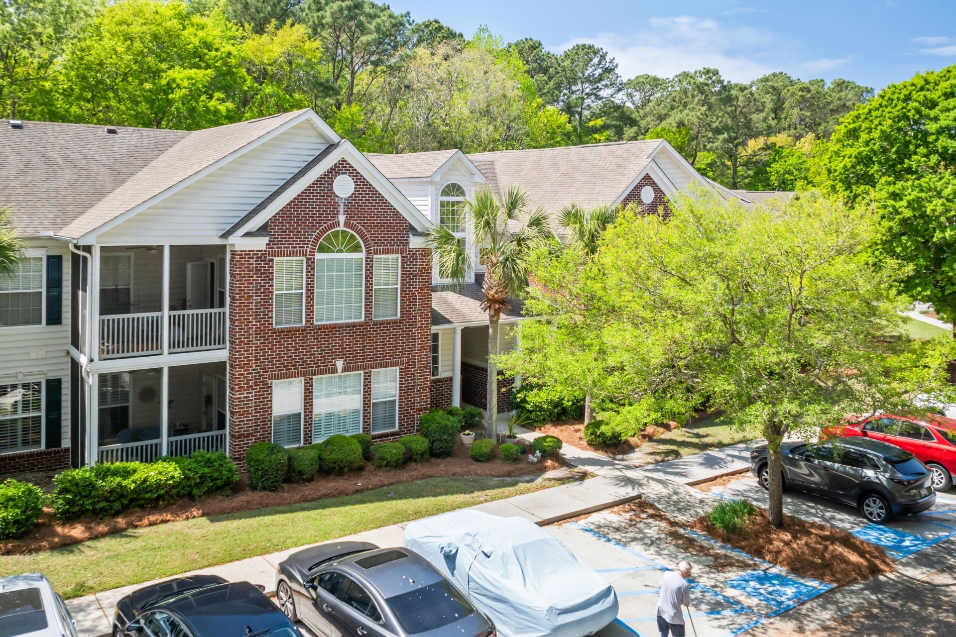 1675 Camfield Lane Photo 35