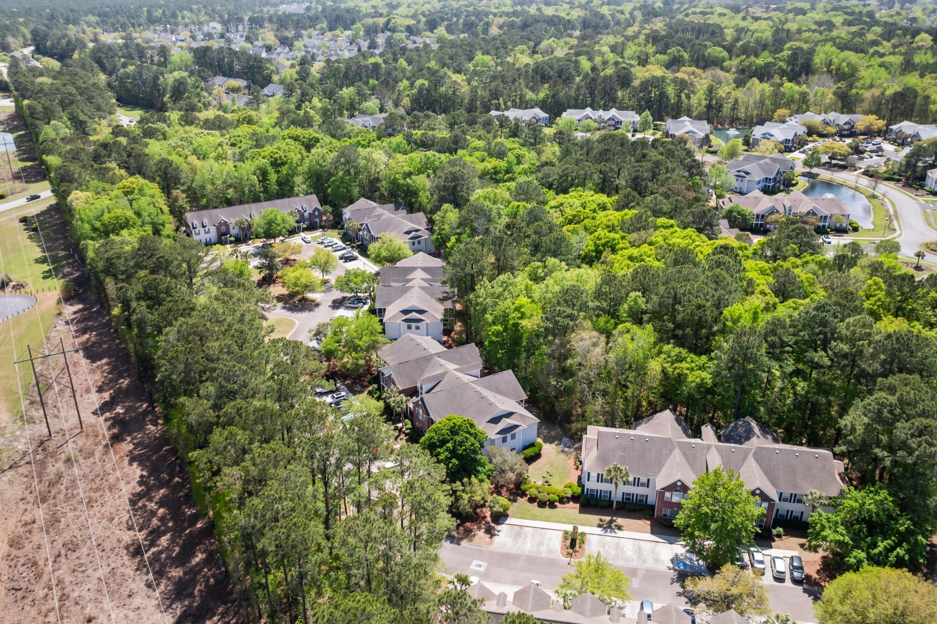 1675 Camfield Lane Photo 37