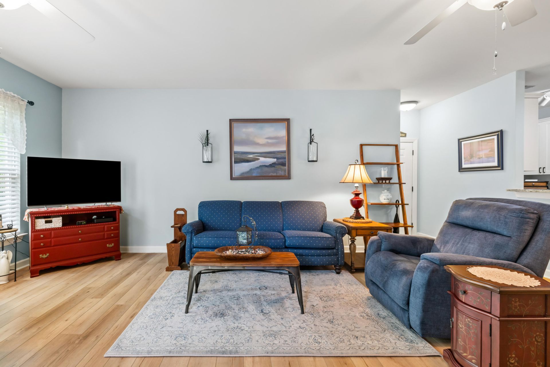 1675 Camfield Lane Photo 5