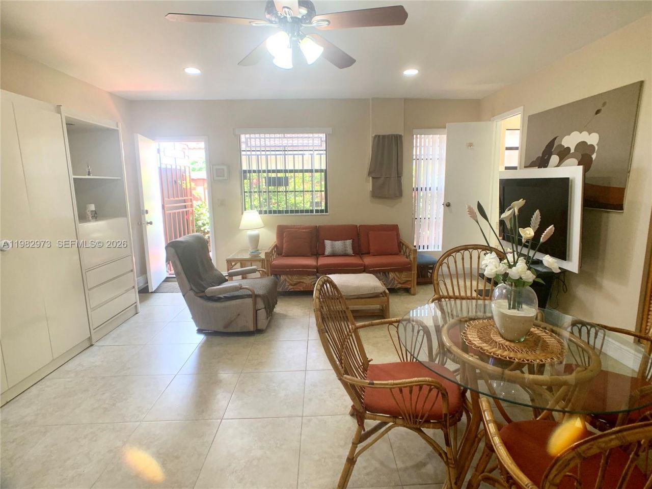 15529 SW 69th Ter , Unit Side, Miami, FL 33193 Photo