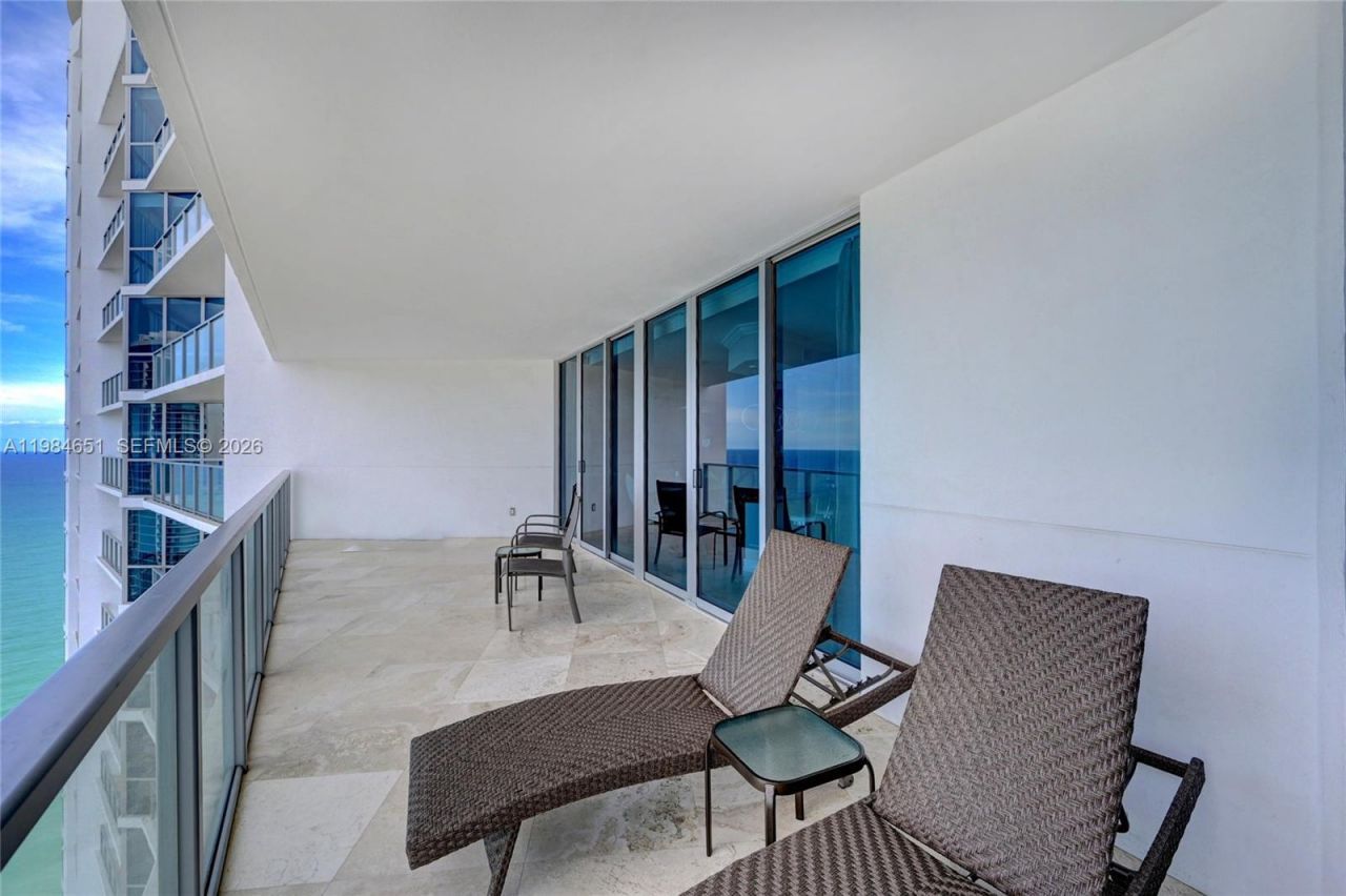 3101 S Ocean Dr , Unit 3203, Hollywood, FL 33019 Photo