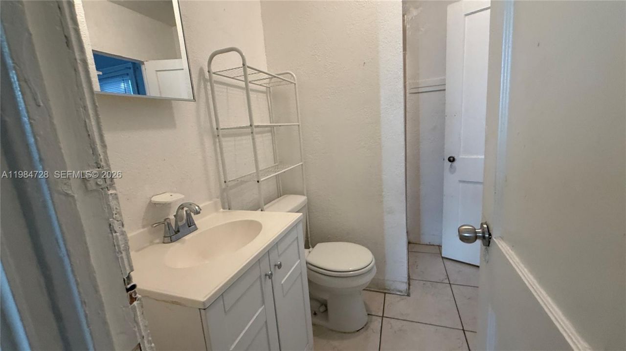 225 N K St , Unit 1, Lake Worth, FL 33460 Photo
