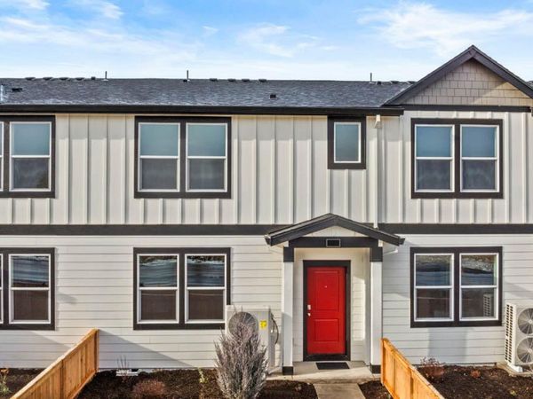 62737 Eagle Road, Bend, OR 97701