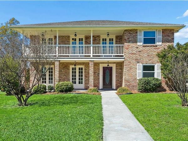 4917 BELLE Drive , Metairie, LA 70006