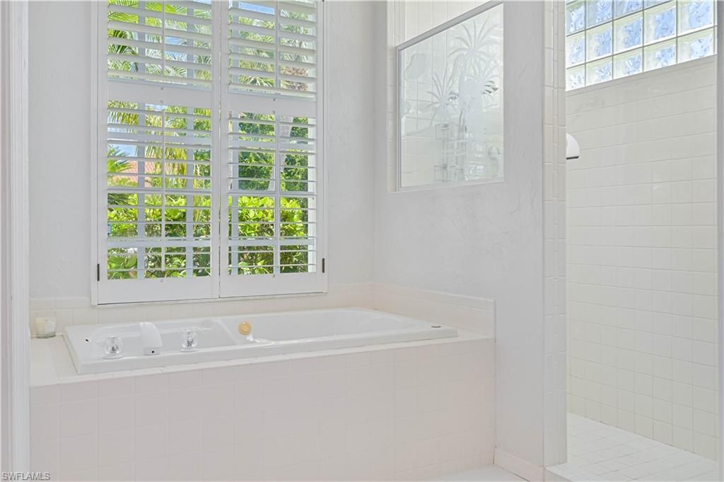 3681 Lakemont Dr, Bonita Springs, FL 34134 Photo