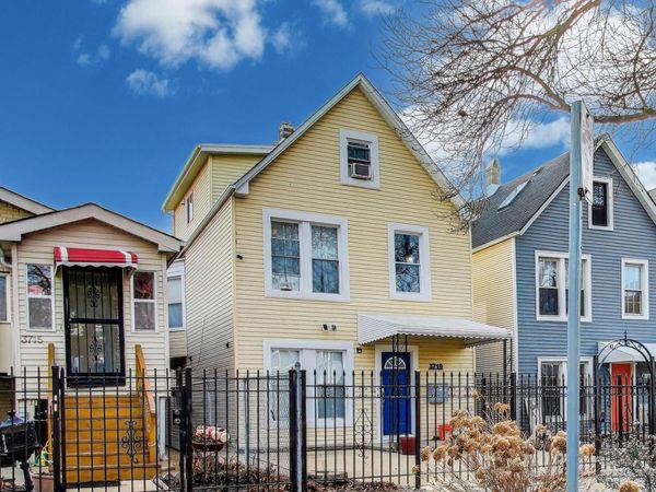 3719 W Palmer Street, Chicago, IL 60647