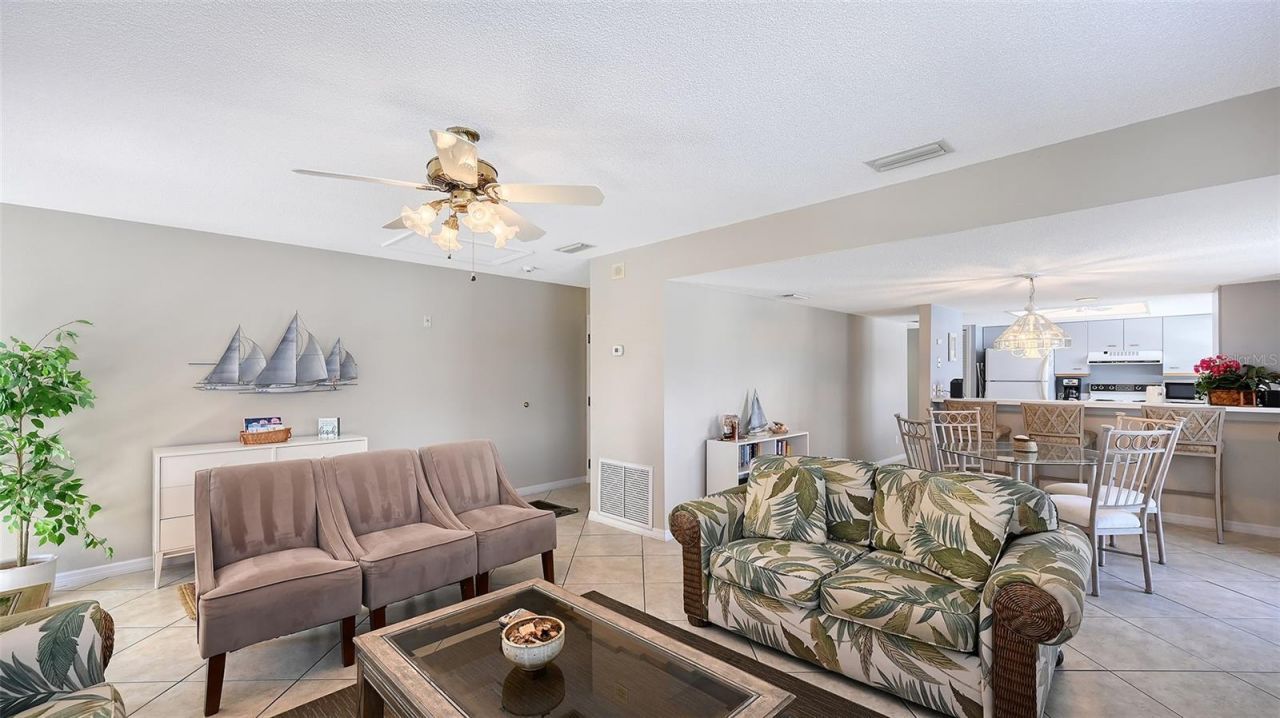 1200 Siesta Bayside Drive, Unit 1200G, Sarasota, FL 34242 Photo