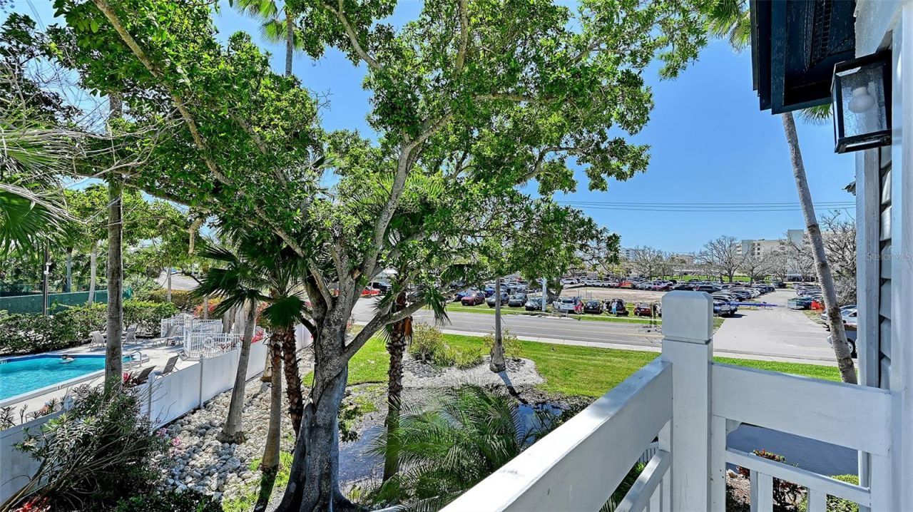 1200 Siesta Bayside Drive, Unit 1200G, Sarasota, FL 34242 Photo