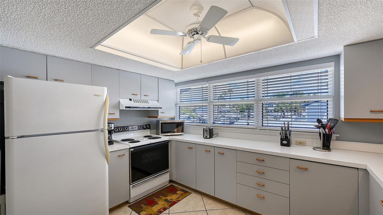 1200 Siesta Bayside Drive, Unit 1200G, Sarasota, FL 34242 Photo
