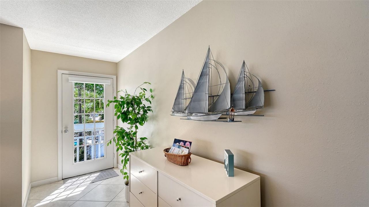 1200 Siesta Bayside Drive, Unit 1200G, Sarasota, FL 34242 Photo