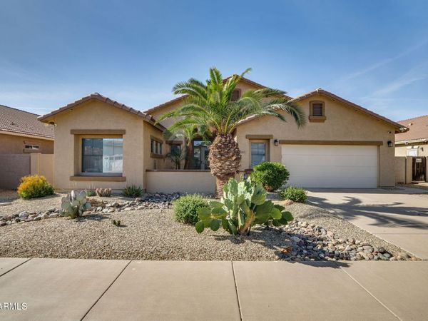 13803 W WATSON Lane, Surprise, AZ 85379
