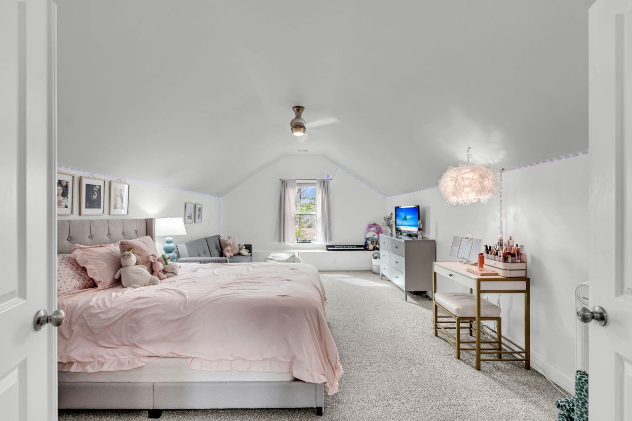 3001 Sturbridge Road Photo 56