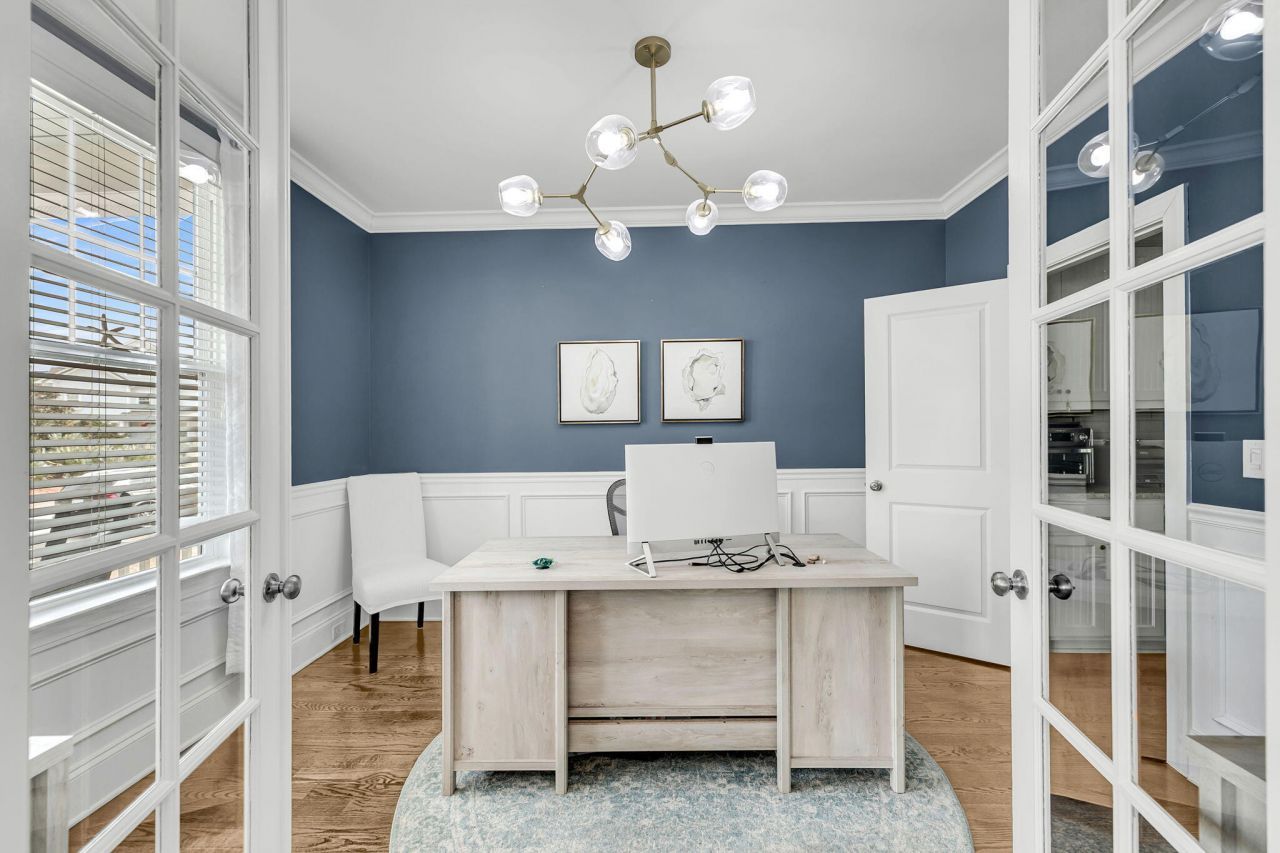 3001 Sturbridge Road Photo 8